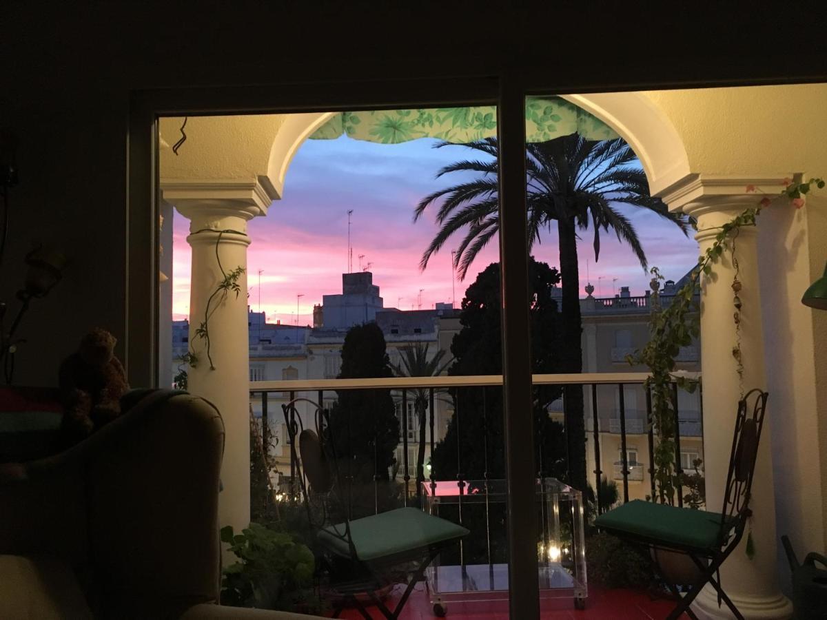 Homestay En Plaza Candelaria, Casco Antiguo Homestay